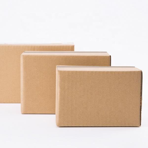 Exquisita caja de cartón corrugado blanco, caja personalizada, caja de papel marrón